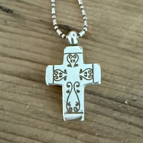 NWT Brighton Venezia Cross Reverible Necklace Silver & Gold - Picture 4 of 6